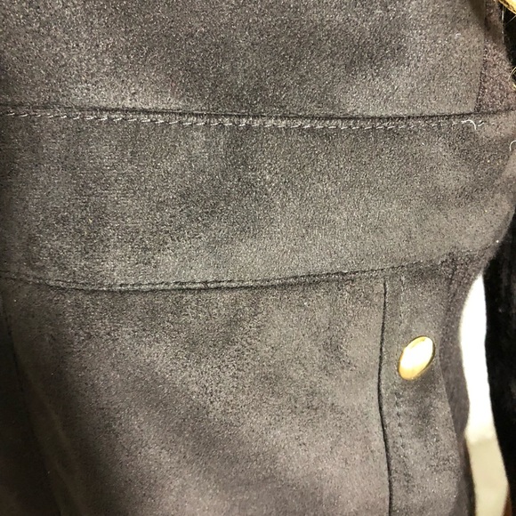 Solddd Outtt - Picture 3 of 4